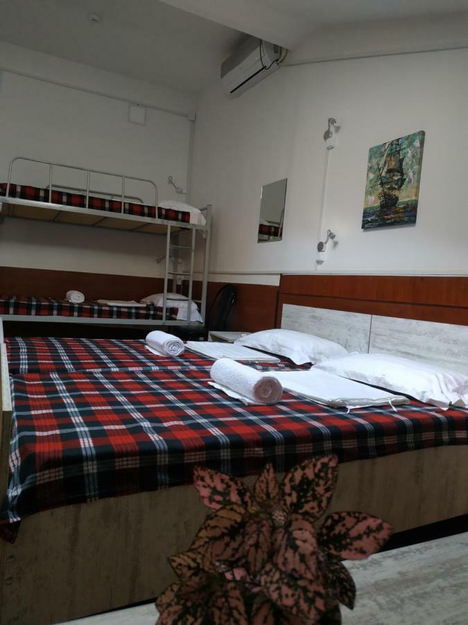 טביליסי Hostel Portal מראה חיצוני תמונה